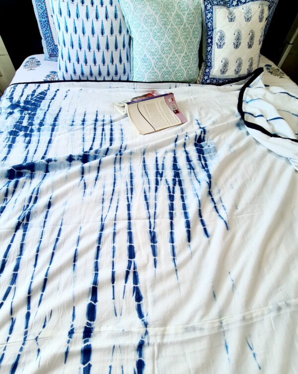 Shibori Muslin Dohar ( Summer Blanket/ AC Blanket)- Double Size